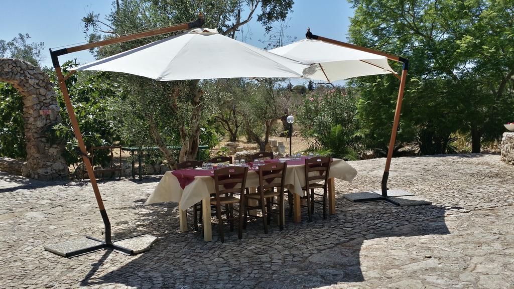 Agriturismo Tenuta La Siesta Gallipoli Bagian luar foto