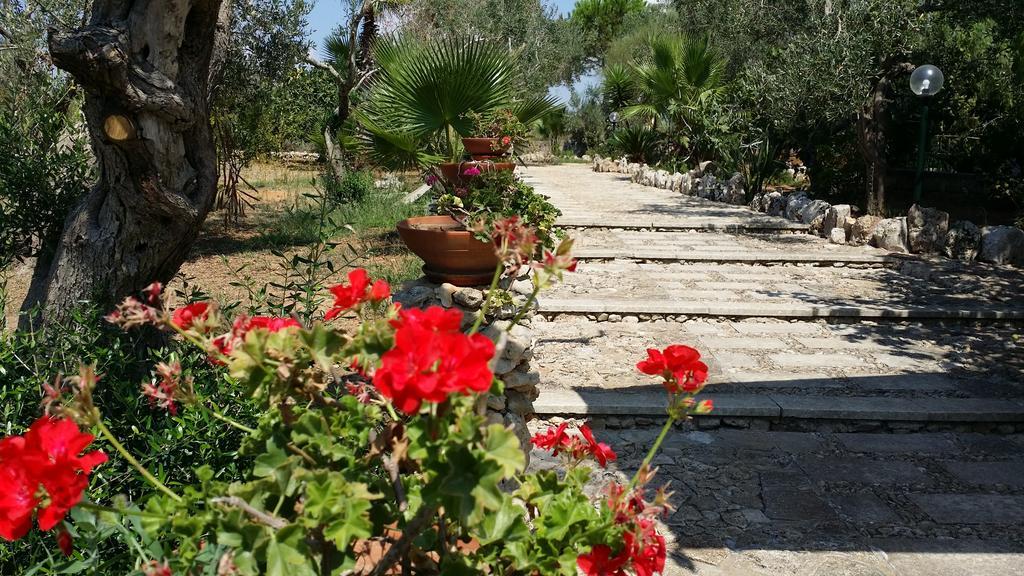 Agriturismo Tenuta La Siesta Gallipoli Bagian luar foto