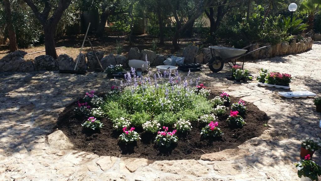 Agriturismo Tenuta La Siesta Gallipoli Bagian luar foto