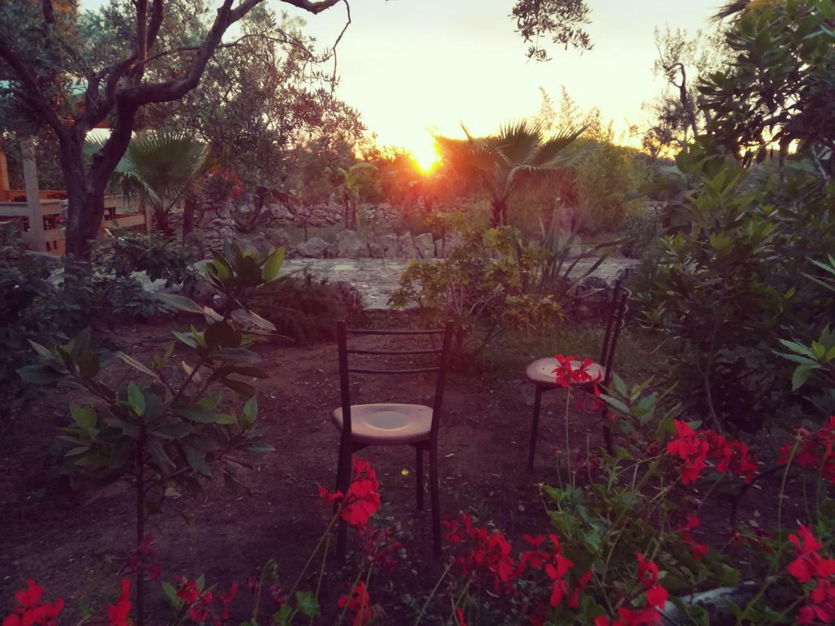 Agriturismo Tenuta La Siesta Gallipoli Bagian luar foto